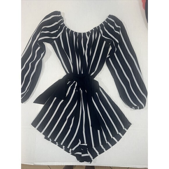 Forever 21 Navy and White Striped Off The Shoulder Long Sleeve Romper Size Small - Picture 3 of 6